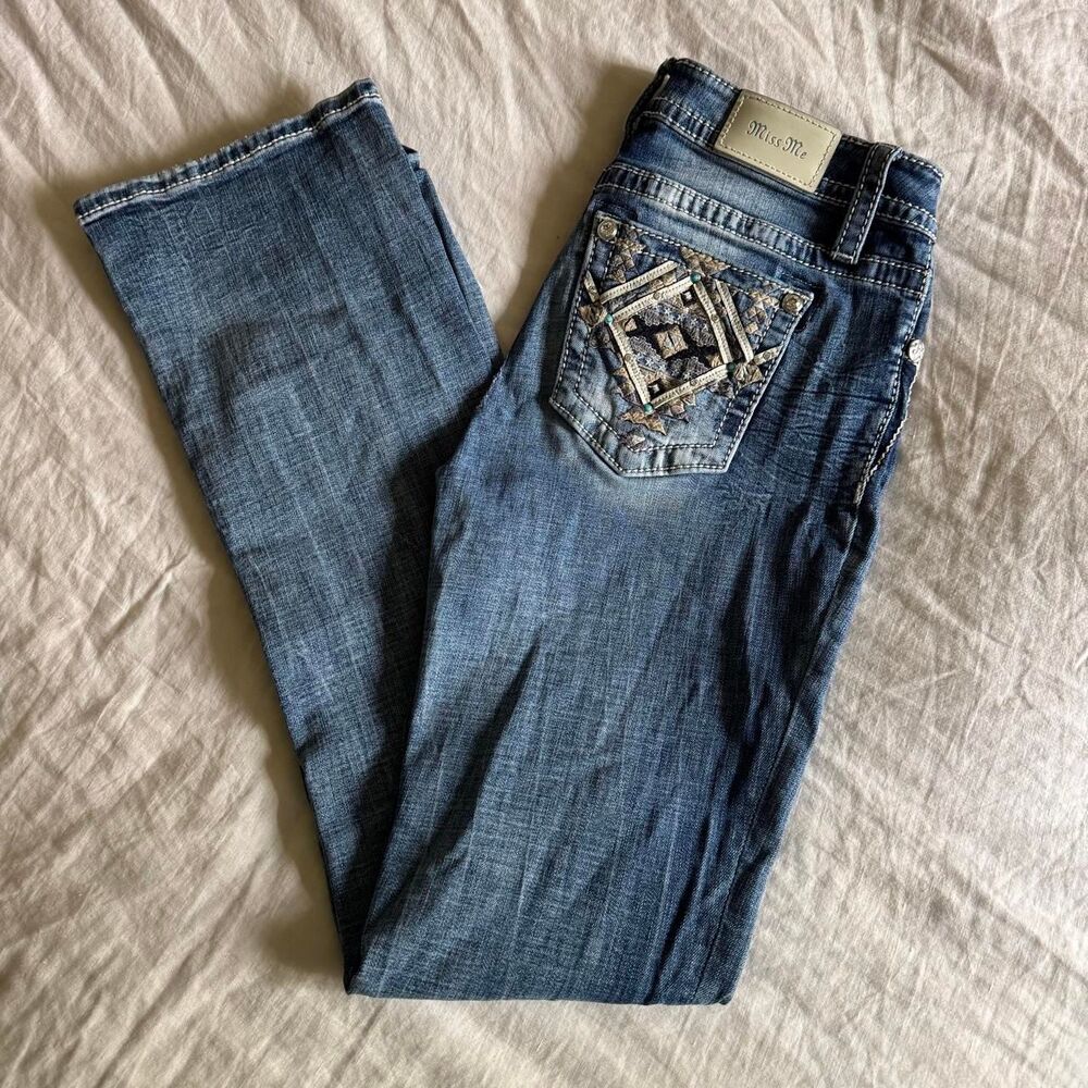 Miss Me Jeans 28 Y2K Western Mid Rise Bootcut Embroidered Aztec